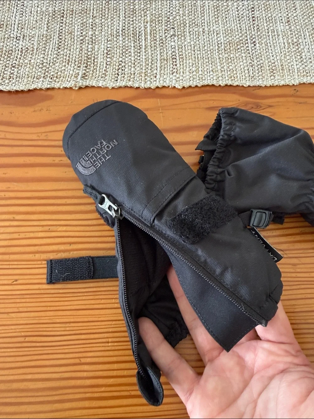 The North Face Black Insulated Winter Mittens